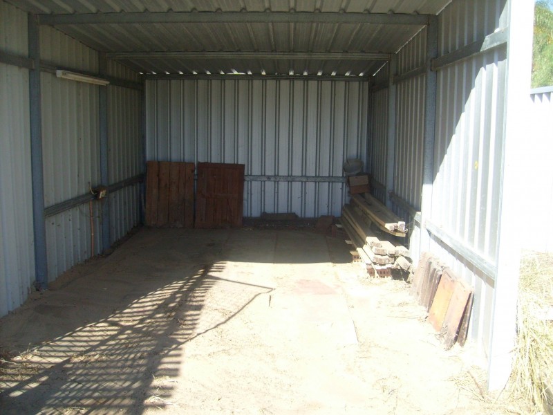 8 Southgate Road, Langford WA 6147