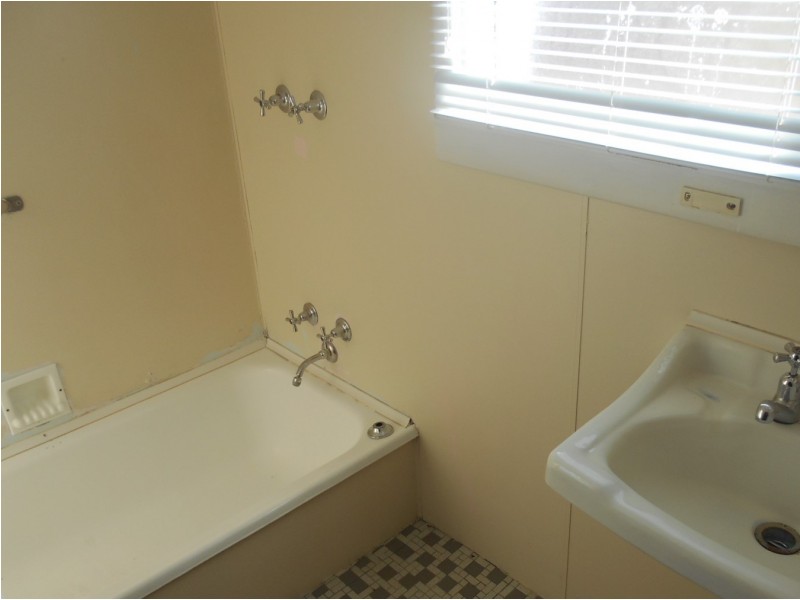 38 Wingrove Road, Langford WA 6147