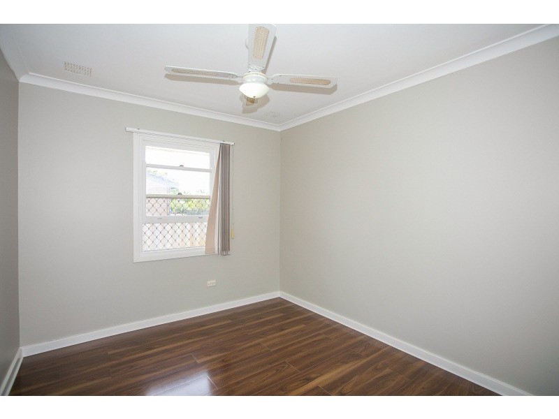 7 Altone Road, Lockridge WA 6054