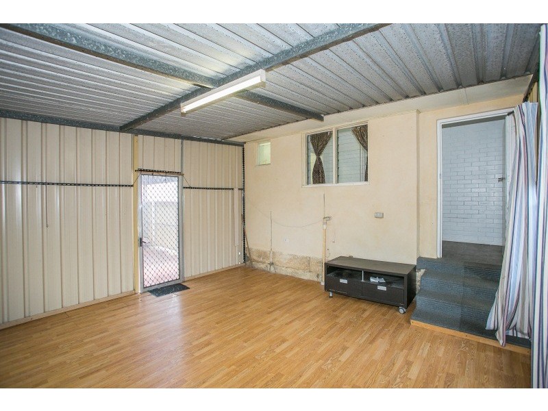 7 Altone Road, Lockridge WA 6054