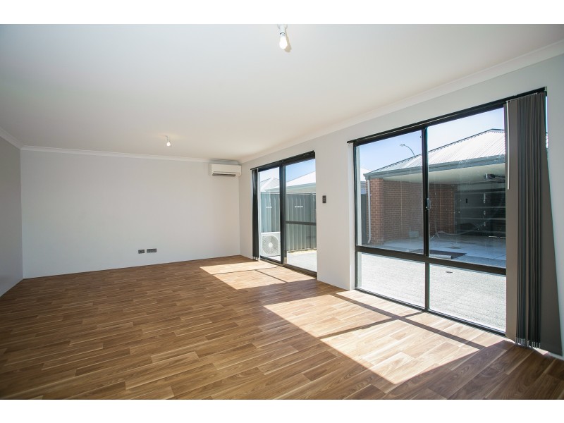 22 Delphi Way, Aveley WA 6069