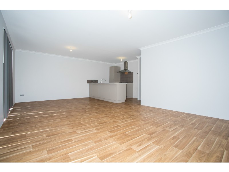 22 Delphi Way, Aveley WA 6069