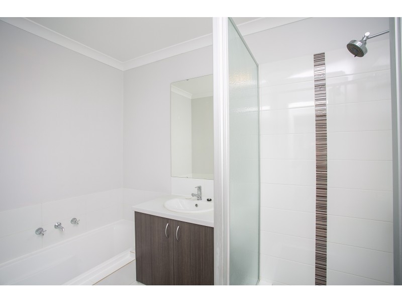 22 Delphi Way, Aveley WA 6069