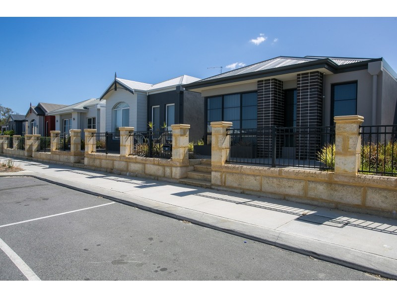 22 Delphi Way, Aveley WA 6069