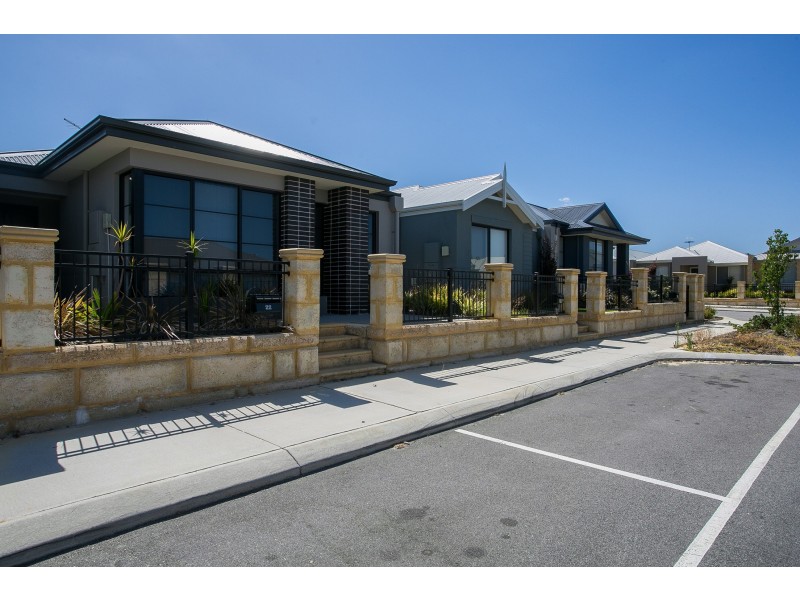 22 Delphi Way, Aveley WA 6069