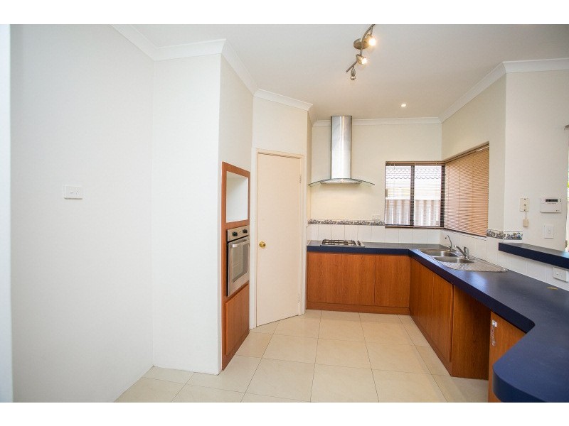 135 Bennett Springs Drive, Beechboro WA 6063