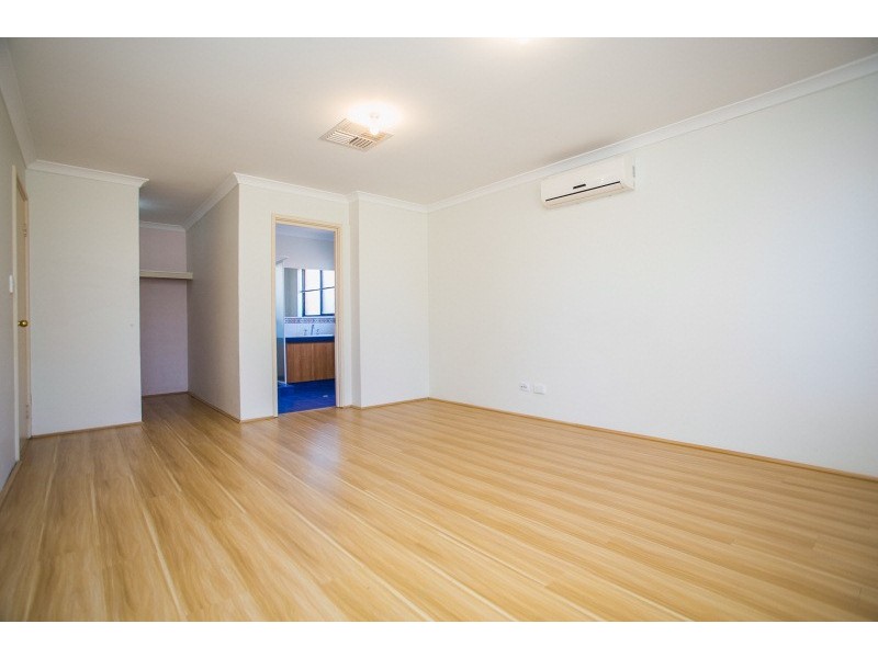 135 Bennett Springs Drive, Beechboro WA 6063