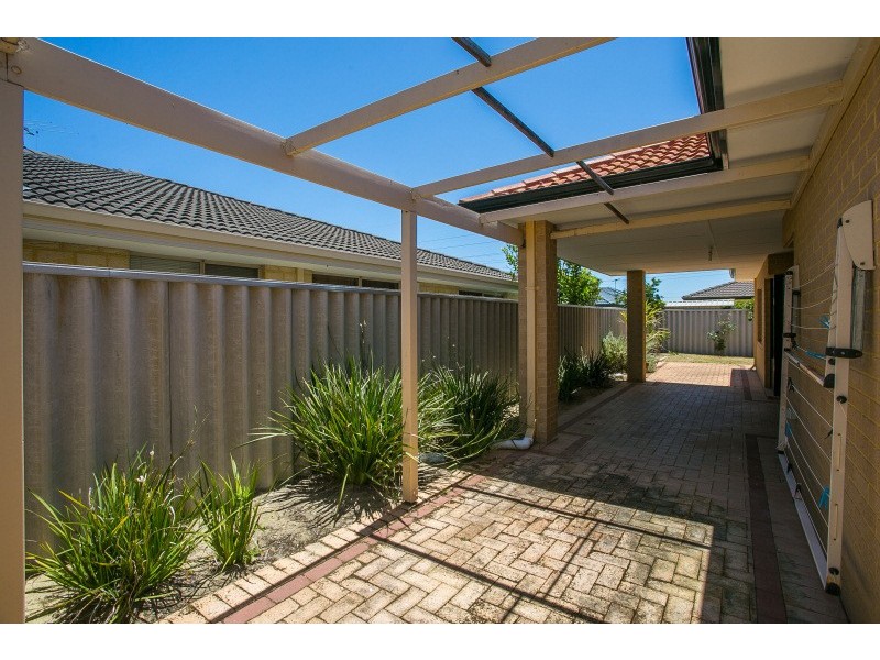 135 Bennett Springs Drive, Beechboro WA 6063
