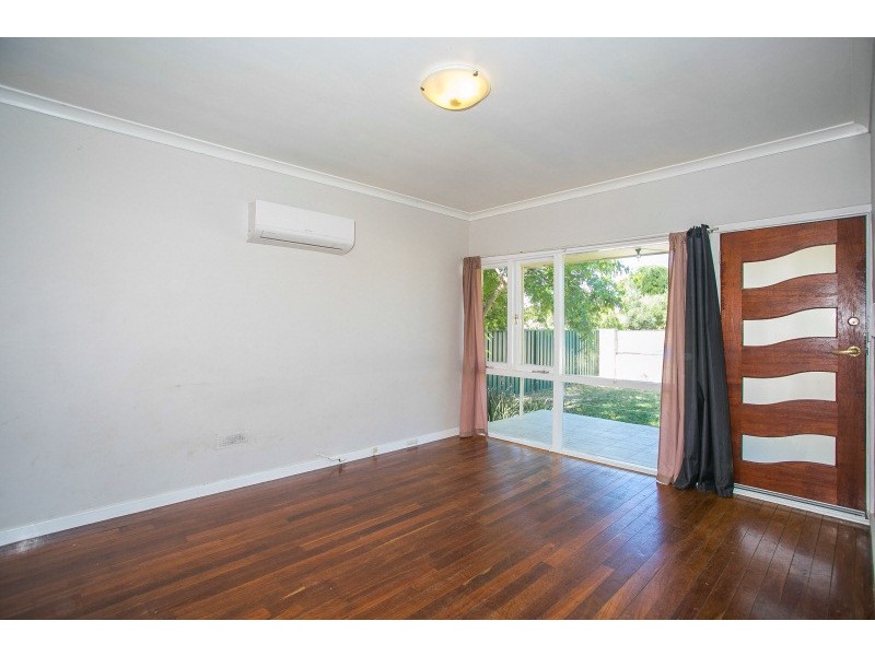 67 Sturtridge Road, Lockridge WA 6054