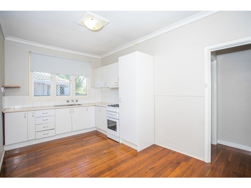 67 Sturtridge Road, Lockridge WA 6054