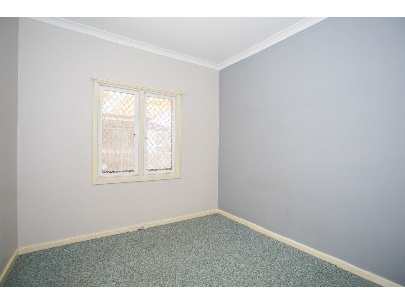 67 Sturtridge Road, Lockridge WA 6054