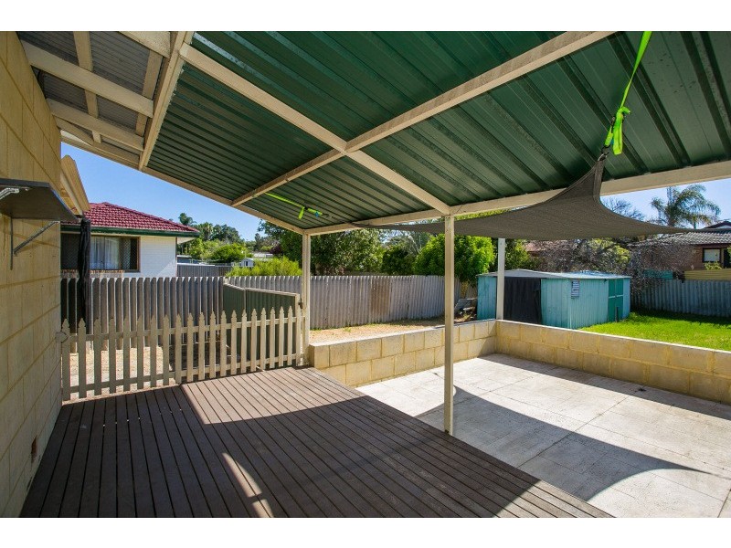 67 Sturtridge Road, Lockridge WA 6054