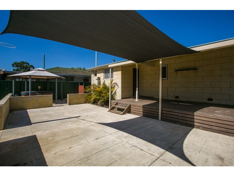 67 Sturtridge Road, Lockridge WA 6054