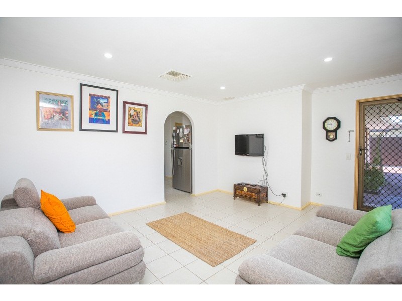 19 Maguire Avenue, Beechboro WA 6063
