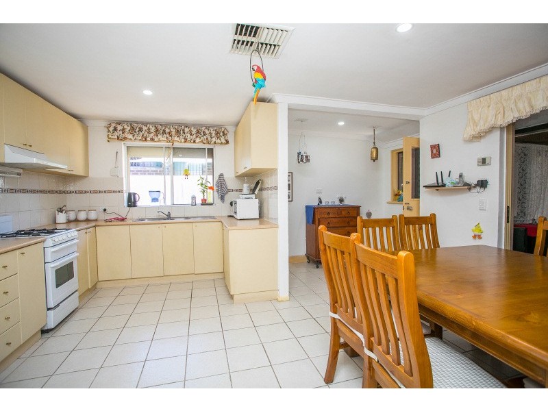 19 Maguire Avenue, Beechboro WA 6063