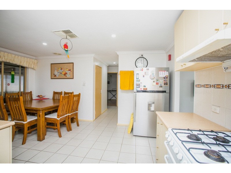 19 Maguire Avenue, Beechboro WA 6063