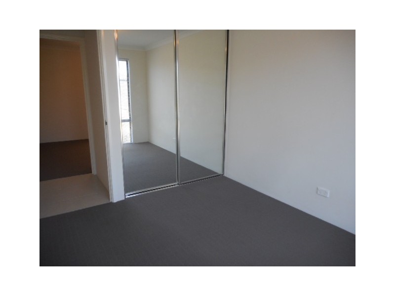 12 Turtledove Way, Beechboro WA 6063