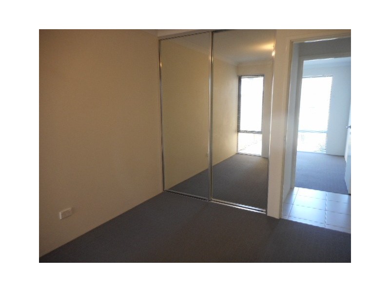 12 Turtledove Way, Beechboro WA 6063