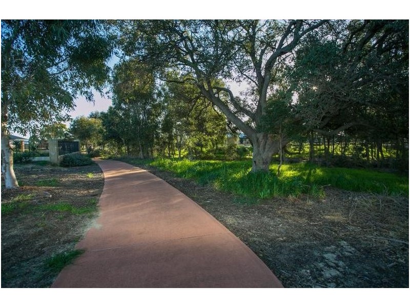 10 Kandimak Boulevard, Byford WA 6122