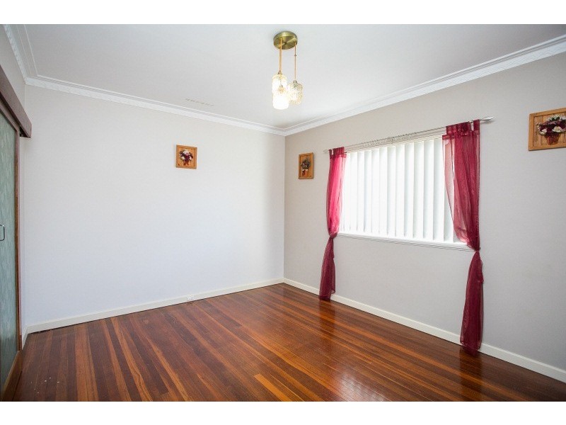 56 Bishop Road, Middle Swan WA 6056