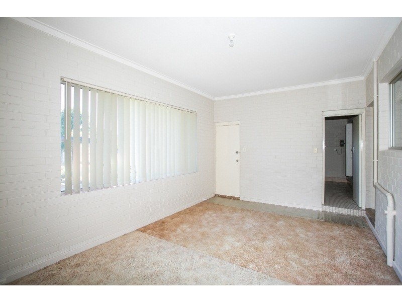 56 Bishop Road, Middle Swan WA 6056