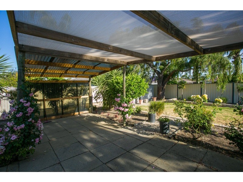 56 Bishop Road, Middle Swan WA 6056