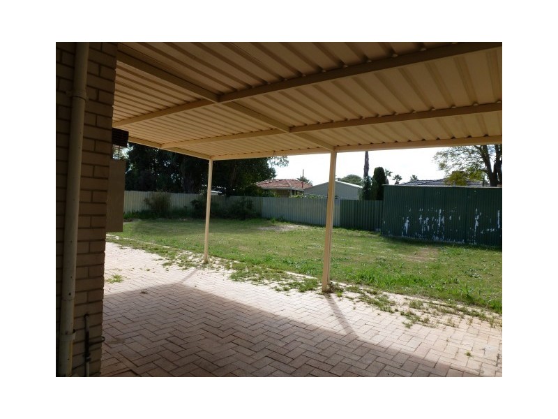 15 Nankivell Way, Koondoola WA 6064