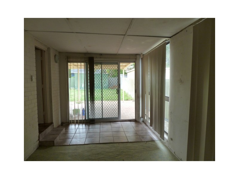 15 Nankivell Way, Koondoola WA 6064