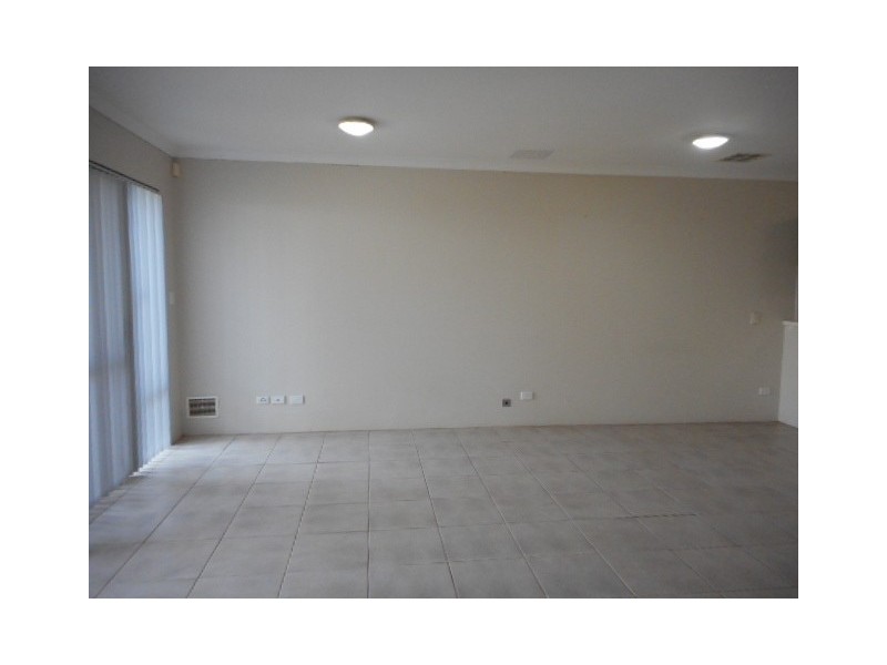 25 Olivedale Road, Madeley WA 6065