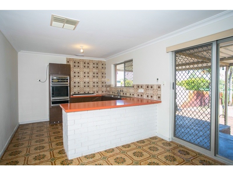 3 Gloves Place, Beechboro WA 6063