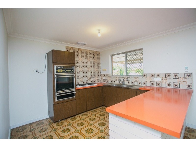 3 Gloves Place, Beechboro WA 6063