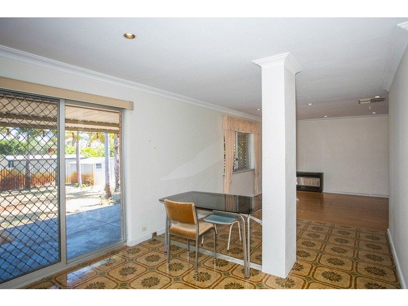 3 Gloves Place, Beechboro WA 6063