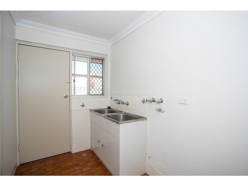 3 Gloves Place, Beechboro WA 6063