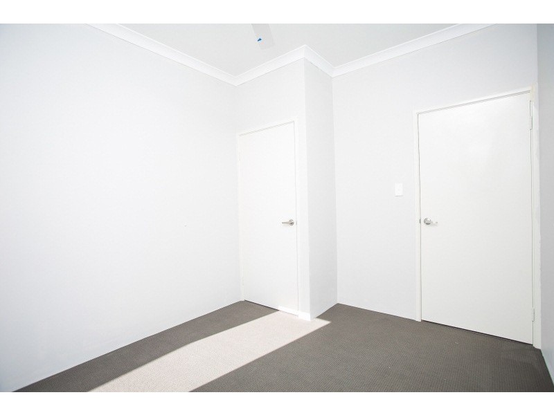 10 Cheyne Way, Caversham WA 6055