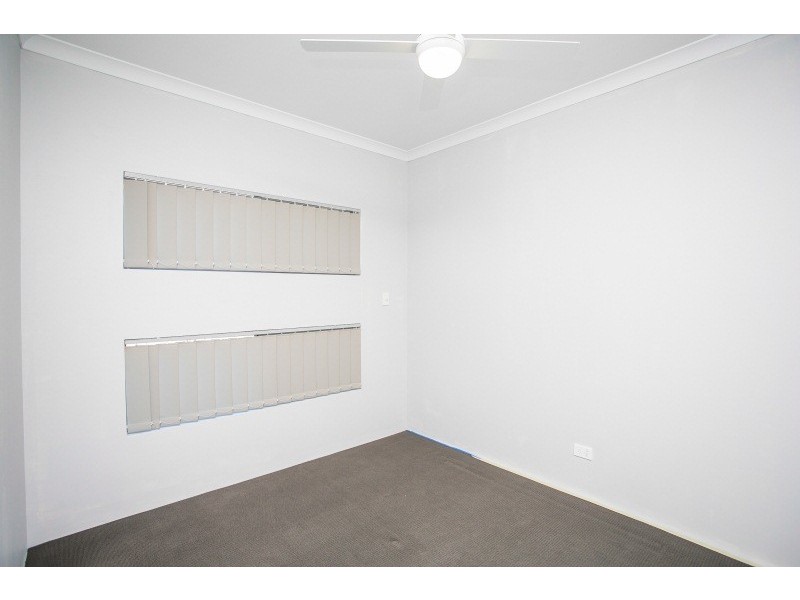 10 Cheyne Way, Caversham WA 6055