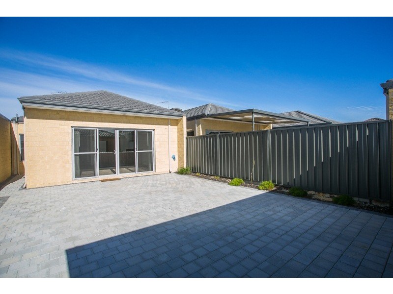 10 Cheyne Way, Caversham WA 6055