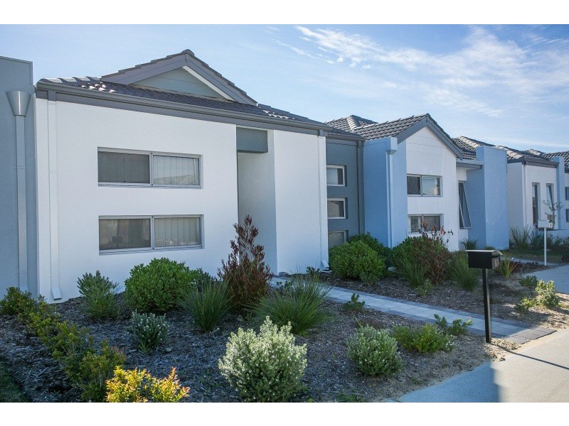 10 Cheyne Way, Caversham WA 6055