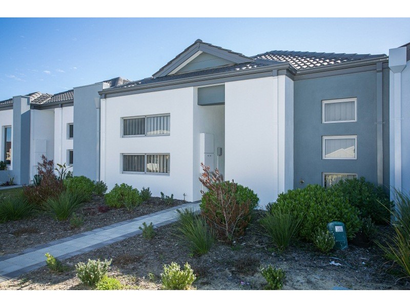 10 Cheyne Way, Caversham WA 6055