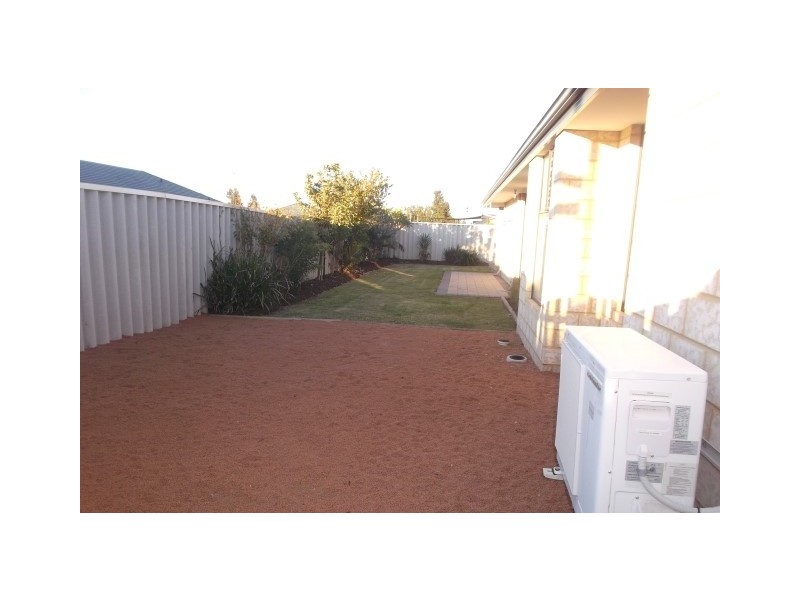 37 Dunlin Gardens, Beechboro WA 6063