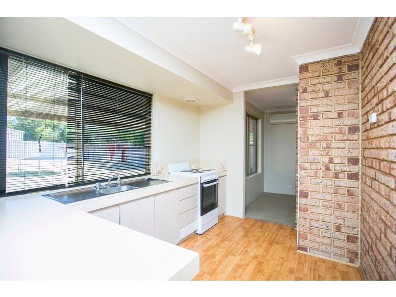 28 Parin Road, Marangaroo WA 6064