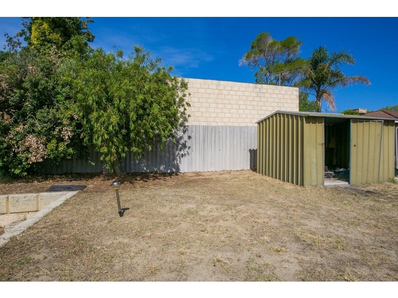 28 Parin Road, Marangaroo WA 6064