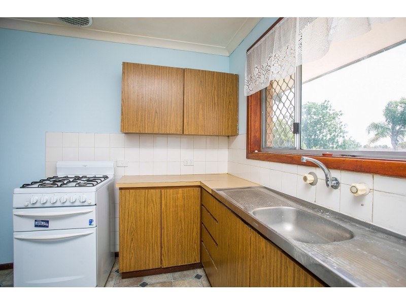 8 Woolgar Way, Lockridge WA 6054