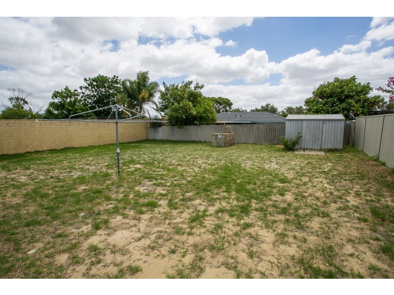 8 Woolgar Way, Lockridge WA 6054