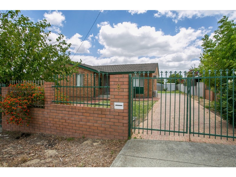 8 Woolgar Way, Lockridge WA 6054