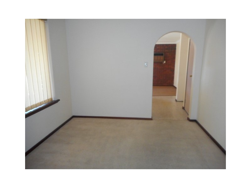 6 Edge Place, Dianella WA 6059