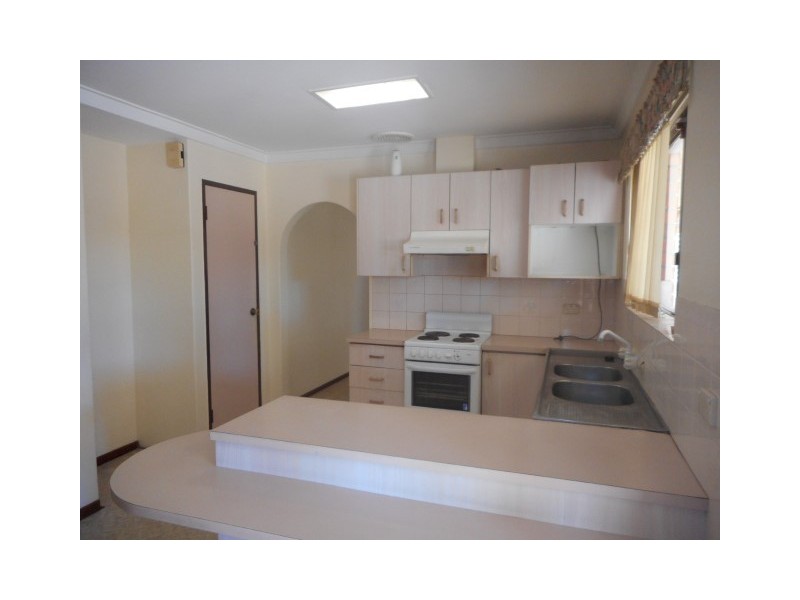 6 Edge Place, Dianella WA 6059