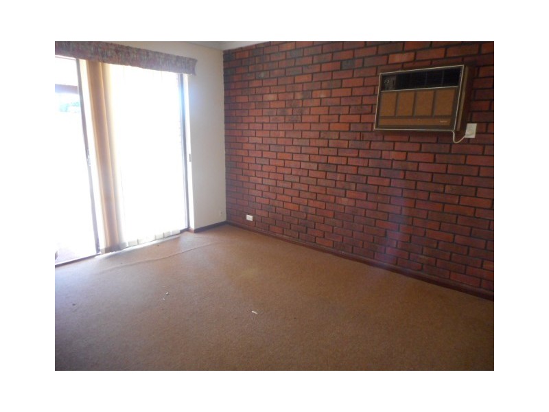 6 Edge Place, Dianella WA 6059