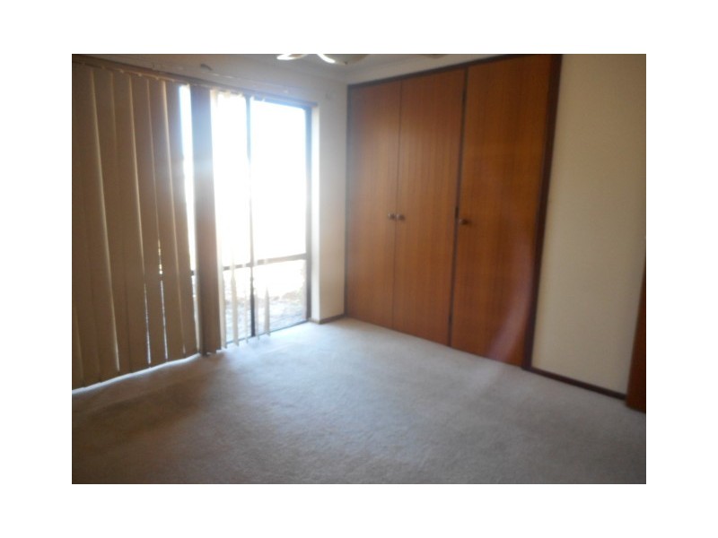 6 Edge Place, Dianella WA 6059