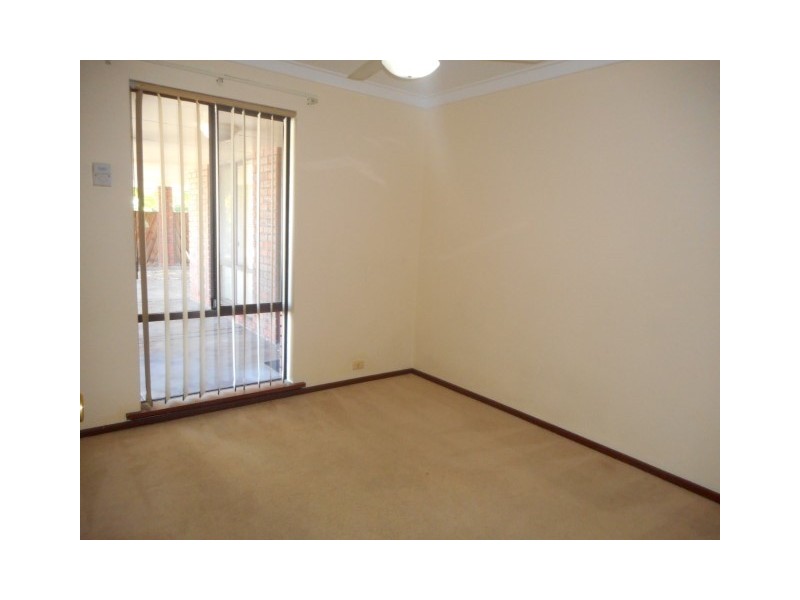 6 Edge Place, Dianella WA 6059