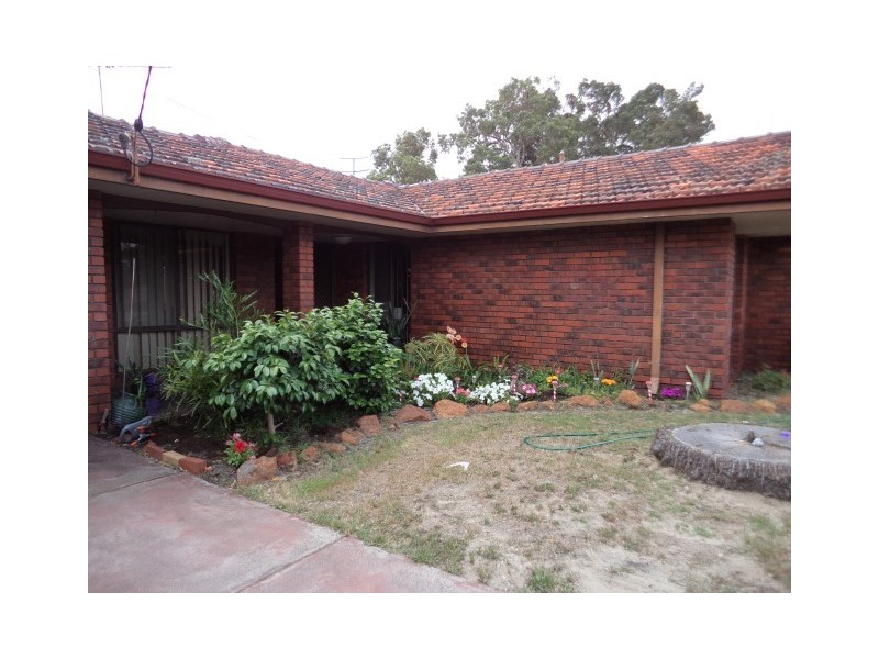 6 Edge Place, Dianella WA 6059